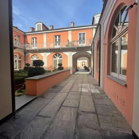 Ai Piedi Della Mole Apartment