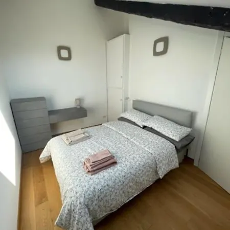 Ai Piedi Della Mole Turin